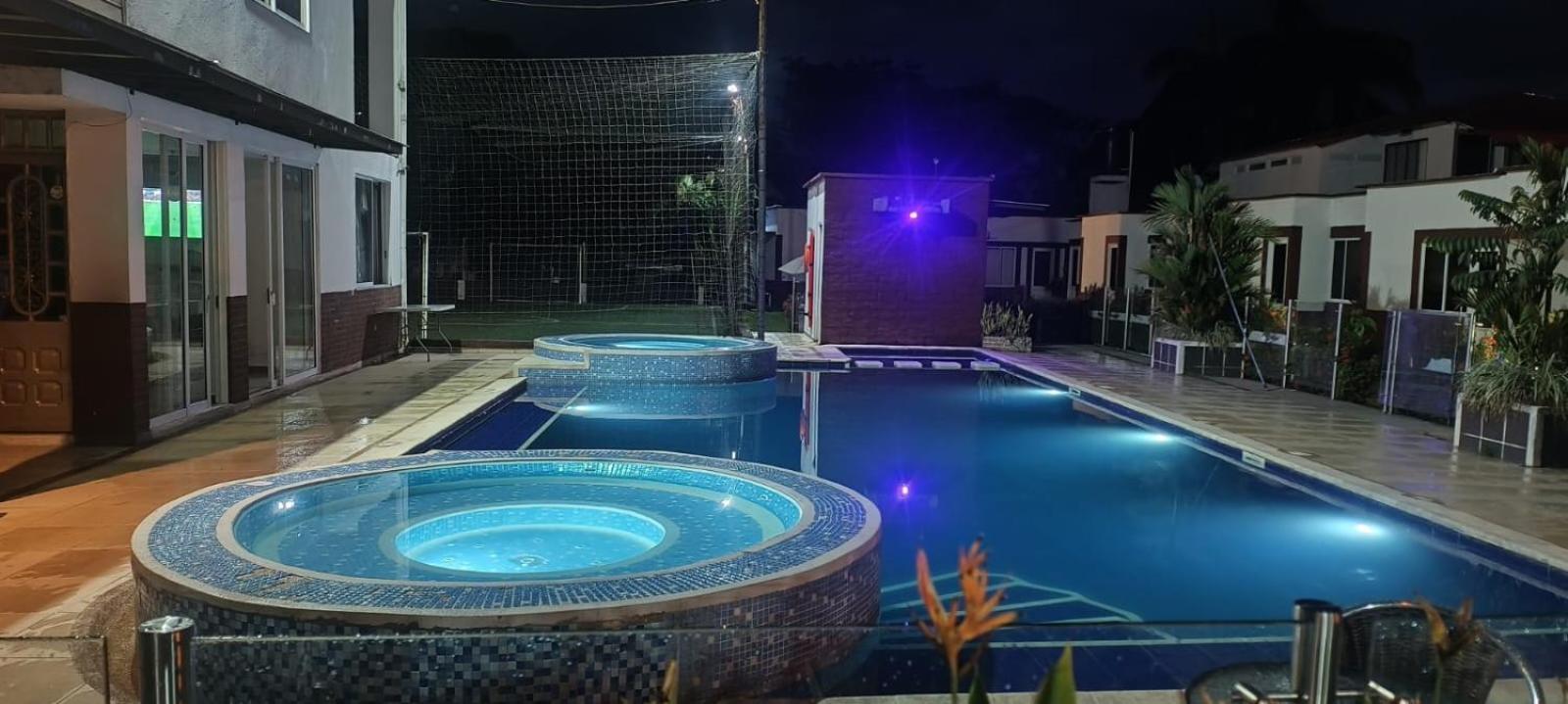 Hotel La Quinta Вильявисенсио Экстерьер фото
